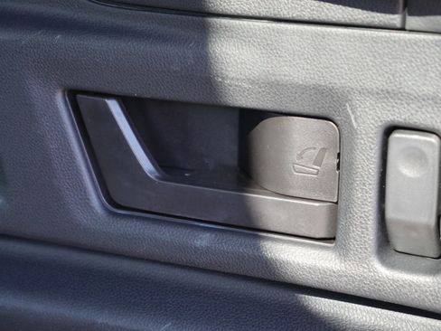 Used 2022 Subaru Outback Limited image 23