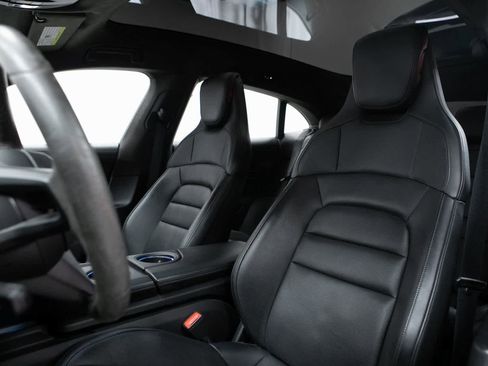 Certified 2023 Porsche Taycan GTS image 5