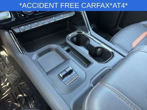 Used 2024 GMC Sierra 2500 AT4 w/ AT4 Preferred Package image 30