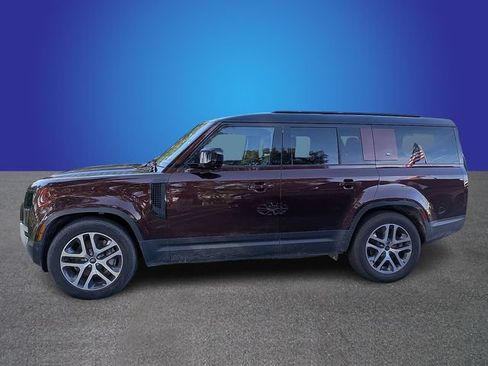 Used 2023 Land Rover Defender 130 SE AWD/4WD image 2
