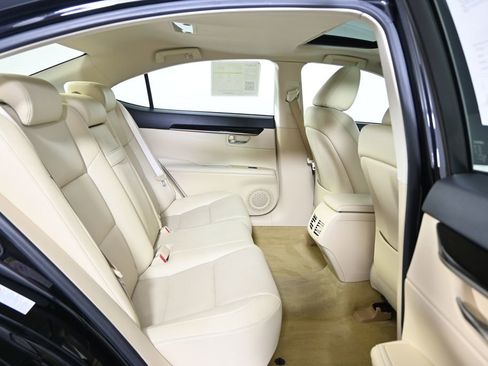 Used 2015 Lexus ES 350 FWD image 15