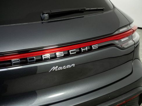 New 2026 Porsche Macan AWD/4WD image 37