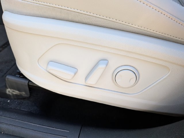 New 2026 Kia Sorento S w/ S Panoramic Sunroof Package FWD image 22