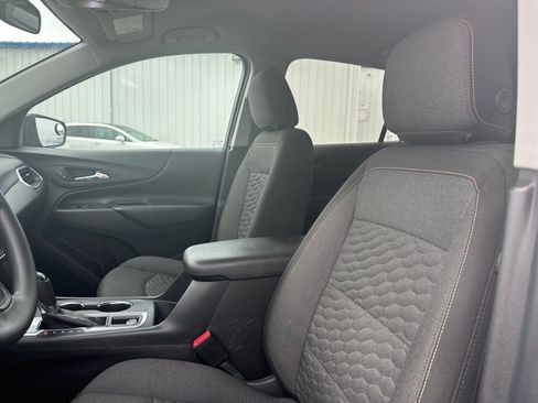 Used 2018 Chevrolet Equinox LT image 20