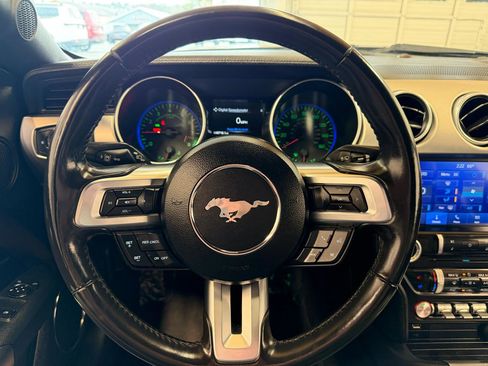 Used 2021 Ford Mustang GT Premium image 12