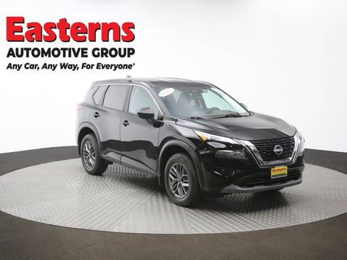Used 2023 Nissan Rogue S image 49