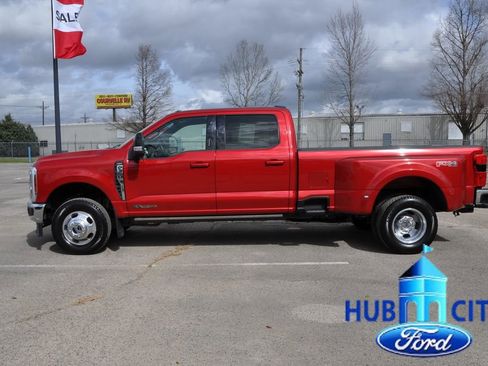 Used 2024 Ford F350 Lariat w/ Lariat Ultimate Package image 2