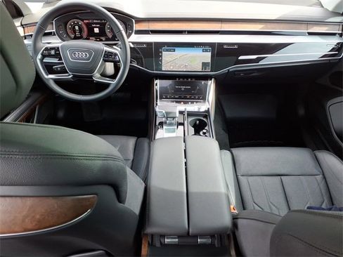 Used 2022 Audi A8 L 3.0T image 10