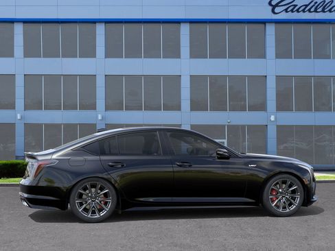New 2026 Cadillac CT5 V image 5