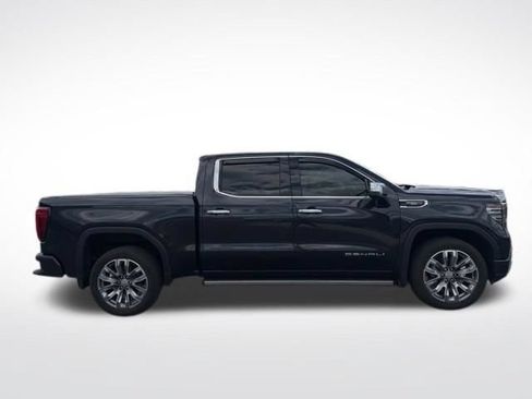 Used 2026 GMC Sierra 1500 Denali AWD/4WD image 4