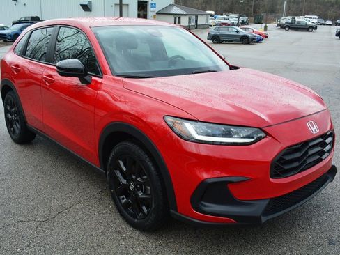 Used 2024 Honda HR-V Sport image 4