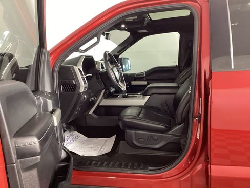 Used 2020 Ford F150 Lariat w/ Equipment Group 502A Luxury AWD/4WD image 16