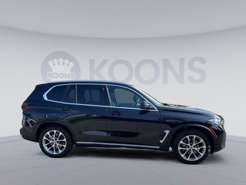 Used 2025 BMW X5 xDrive40i w/ Premium Package AWD/4WD image 8