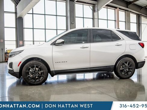 Used 2024 Chevrolet Equinox LT w/ LPO, Floor Liner Package FWD image 2