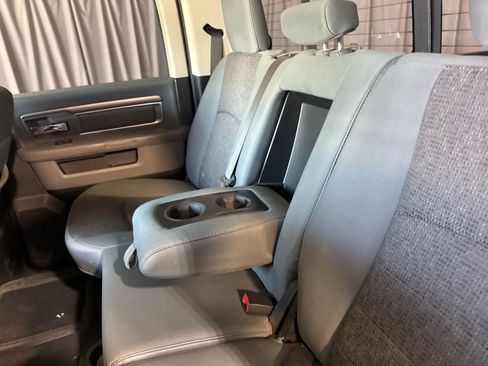 Used 2017 RAM 1500 Big Horn RWD image 18