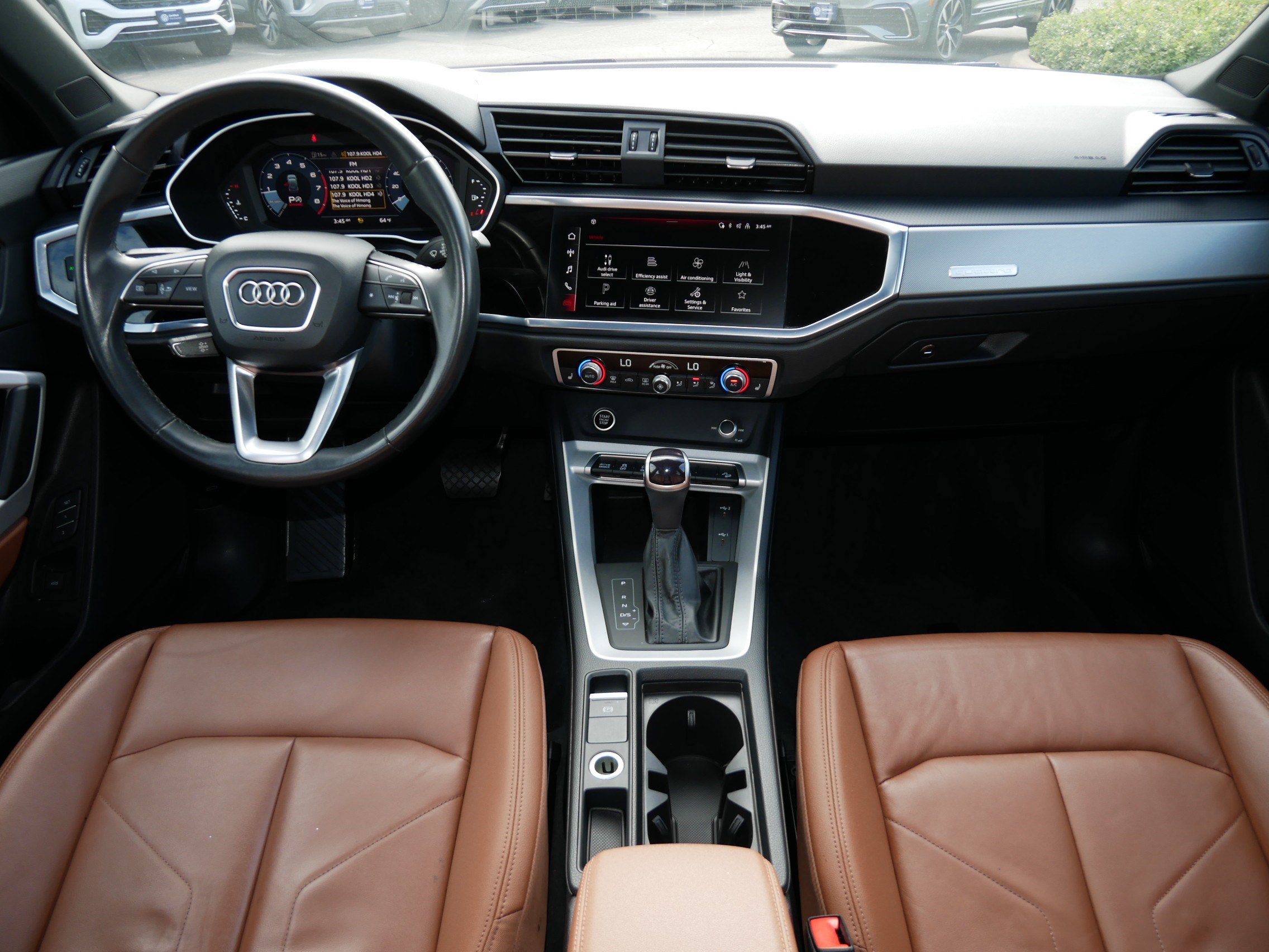 Used 2023 Audi Q3 2.0T Premium w/ Convenience Package AWD/4WD image 10