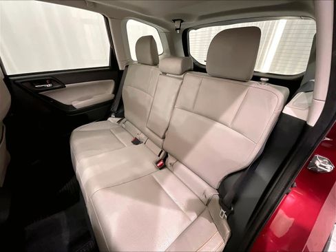 Used 2018 Subaru Forester 2.5i Limited image 15