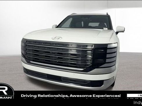 Certified 2026 Hyundai Palisade Calligraphy image 3