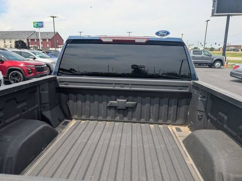 Used 2023 Chevrolet Silverado 1500 RST AWD/4WD image 10
