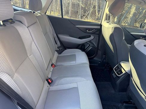 Used 2022 Subaru Outback Premium image 20