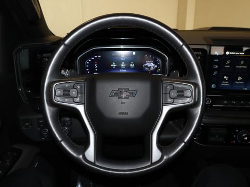Used 2023 Chevrolet Silverado 1500 ZR2 w/ Technology Package image 25