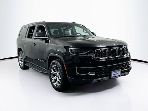 Used 2022 Jeep Wagoneer Series II image 3