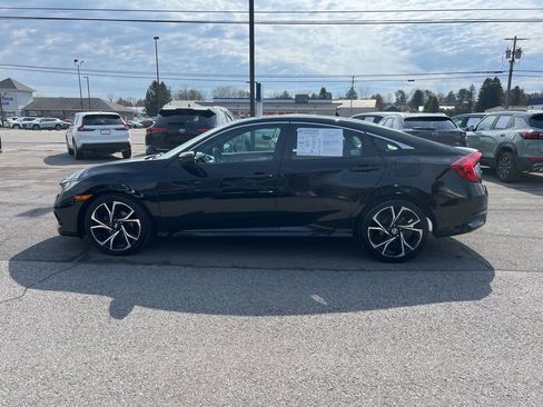 Used 2019 Honda Civic Sport image 2