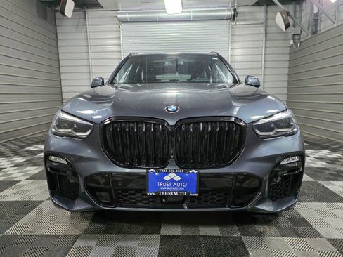 Used 2021 BMW X5 xDrive40i w/ M Sport Package image 3