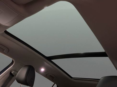 Used 2021 Volkswagen Atlas SEL image 21