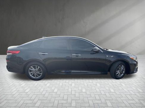 Used 2020 Kia Optima LX image 6