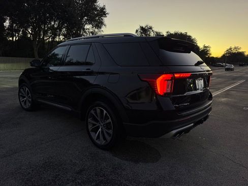 Used 2025 Ford Explorer Platinum w/ Ultimate Package image 6