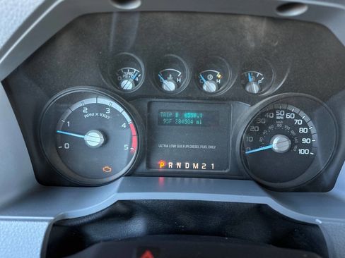 Used 2011 Ford F350 XL w/ PWR Equipment Group image 21