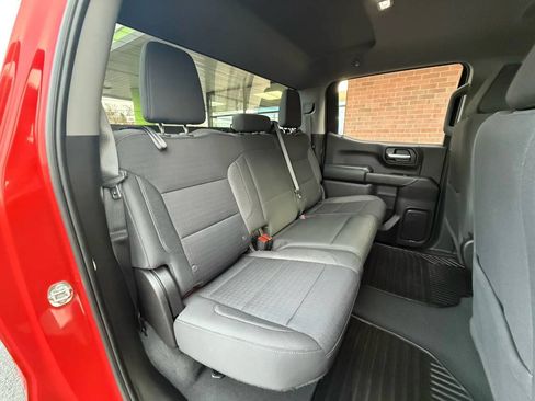 Used 2022 Chevrolet Silverado 1500 Custom AWD/4WD image 15