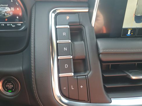Used 2022 Chevrolet Tahoe High Country AWD/4WD image 24