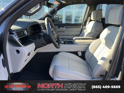 New 2026 Jeep Grand Wagoneer Summit w/ Rear Seat Video Group I AWD/4WD image 3