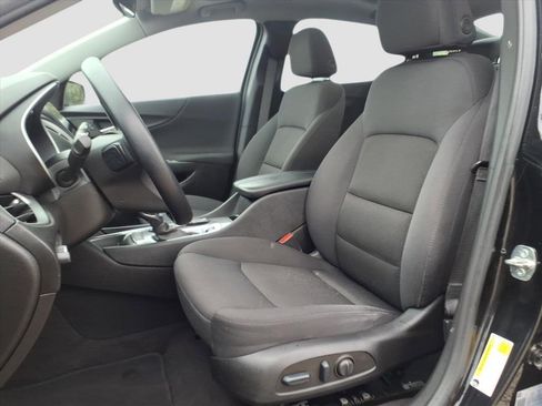 Used 2023 Chevrolet Malibu LT image 13