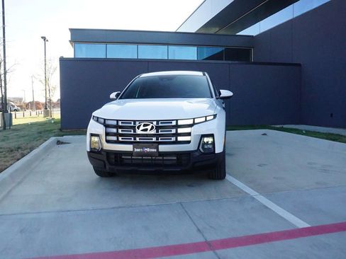 New 2026 Hyundai Santa Cruz SE image 2