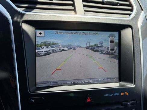 Used 2019 Ford Explorer Sport AWD/4WD image 33