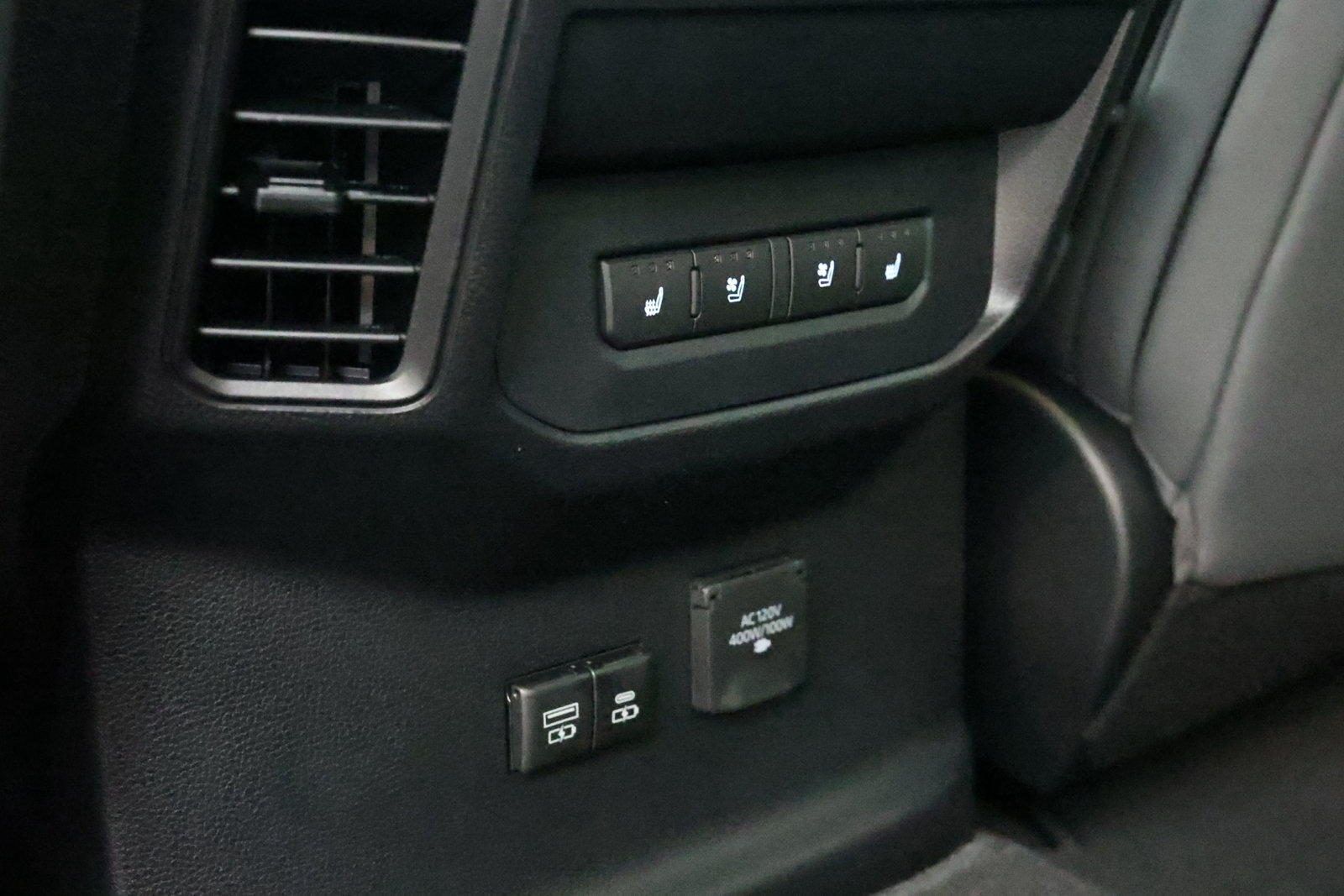 New 2026 Toyota Tundra Capstone AWD/4WD image 32