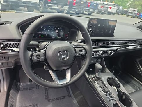 Used 2025 Honda Civic Sport image 16