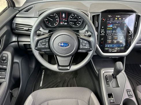 Used 2025 Subaru Crosstrek 2.0i Premium image 13