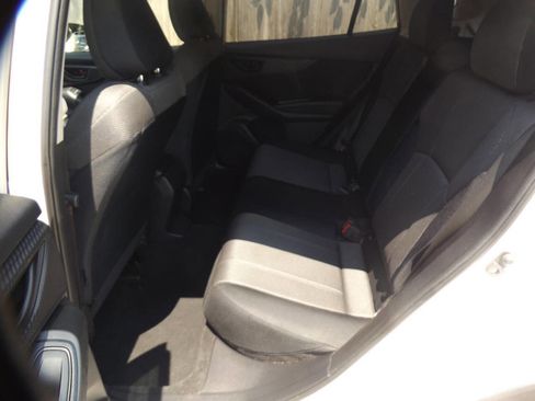 Used 2023 Subaru Crosstrek 2.0i AWD/4WD image 18