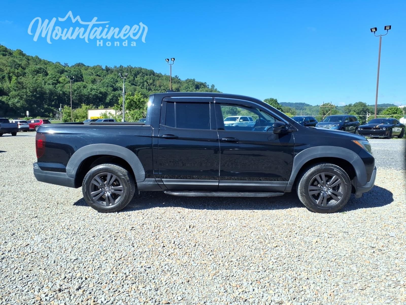 Used 2017 Honda Ridgeline Sport image 8