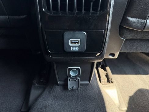 Used 2024 Jeep Compass Limited AWD/4WD image 16