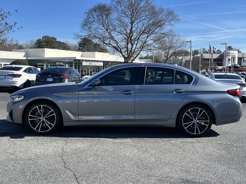 Used 2021 BMW 530i w/ Premium Package image 23