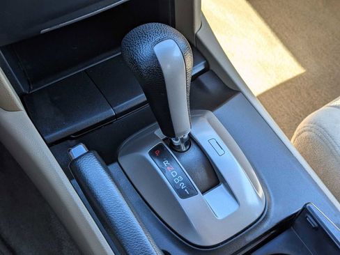 Used 2009 Honda Accord EX image 29