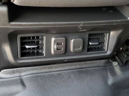Used 2023 Chevrolet Silverado 2500 LT w/ Convenience Package AWD/4WD image 15