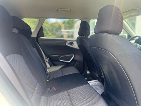 Used 2022 Kia Soul LX w/ Technology Package FWD image 59