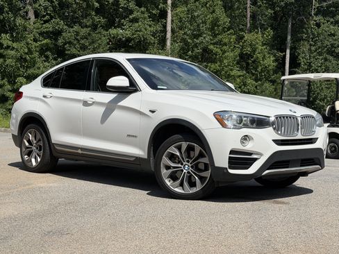 Used 2018 BMW X4 xDrive28i AWD/4WD image 2
