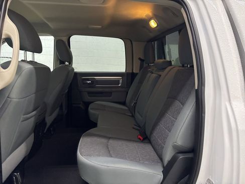 Used 2017 RAM 1500 Big Horn AWD/4WD image 30